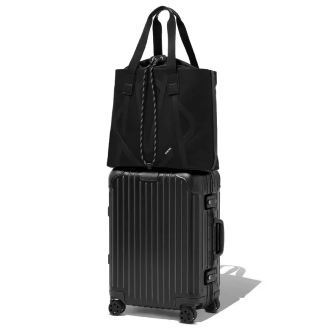 Borse TrageBags scorrevoli in nylon ECONYL® con firma Borse TrageBags scorrevoli in nylon ECONYL® con firma