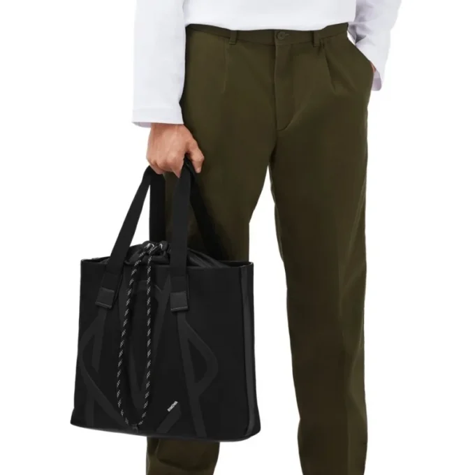 Borse TrageBags scorrevoli in nylon ECONYL® con firma Borse TrageBags scorrevoli in nylon ECONYL® con firma